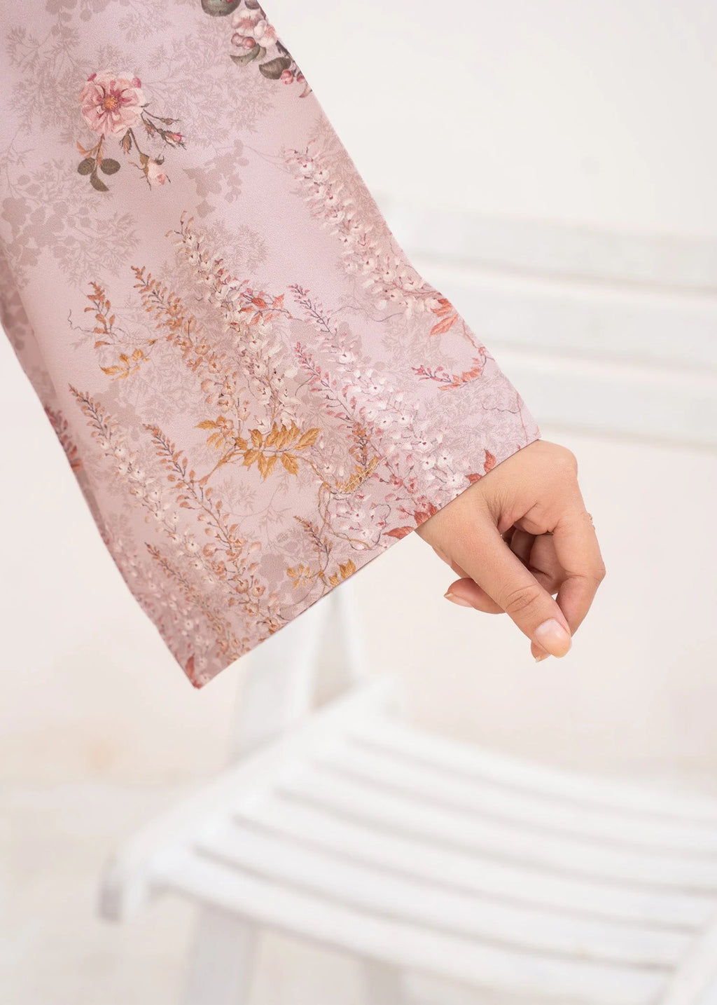 MR-1005 Afsana