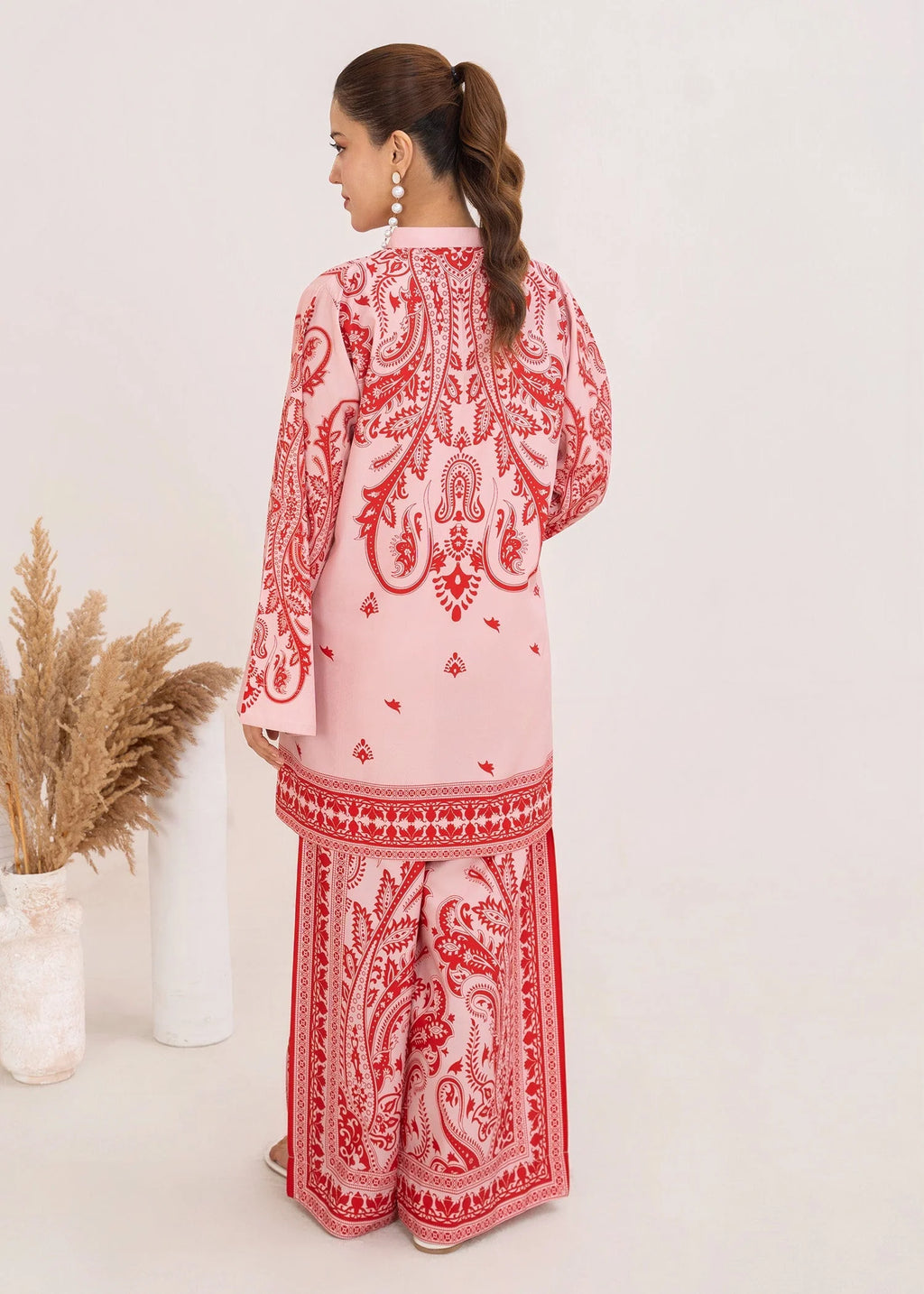 MR-1010 Zareen