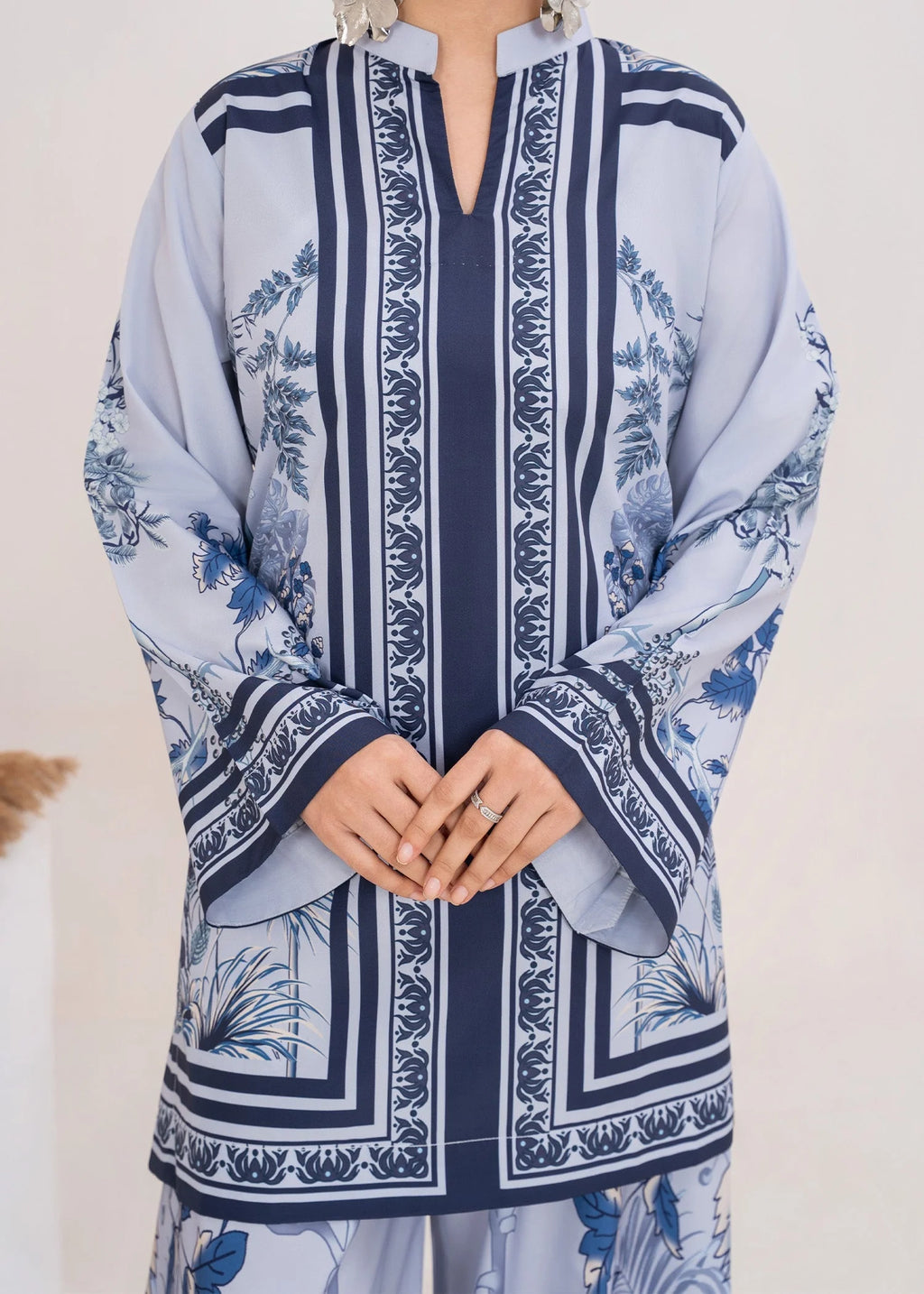 AL-1025 Aneesa