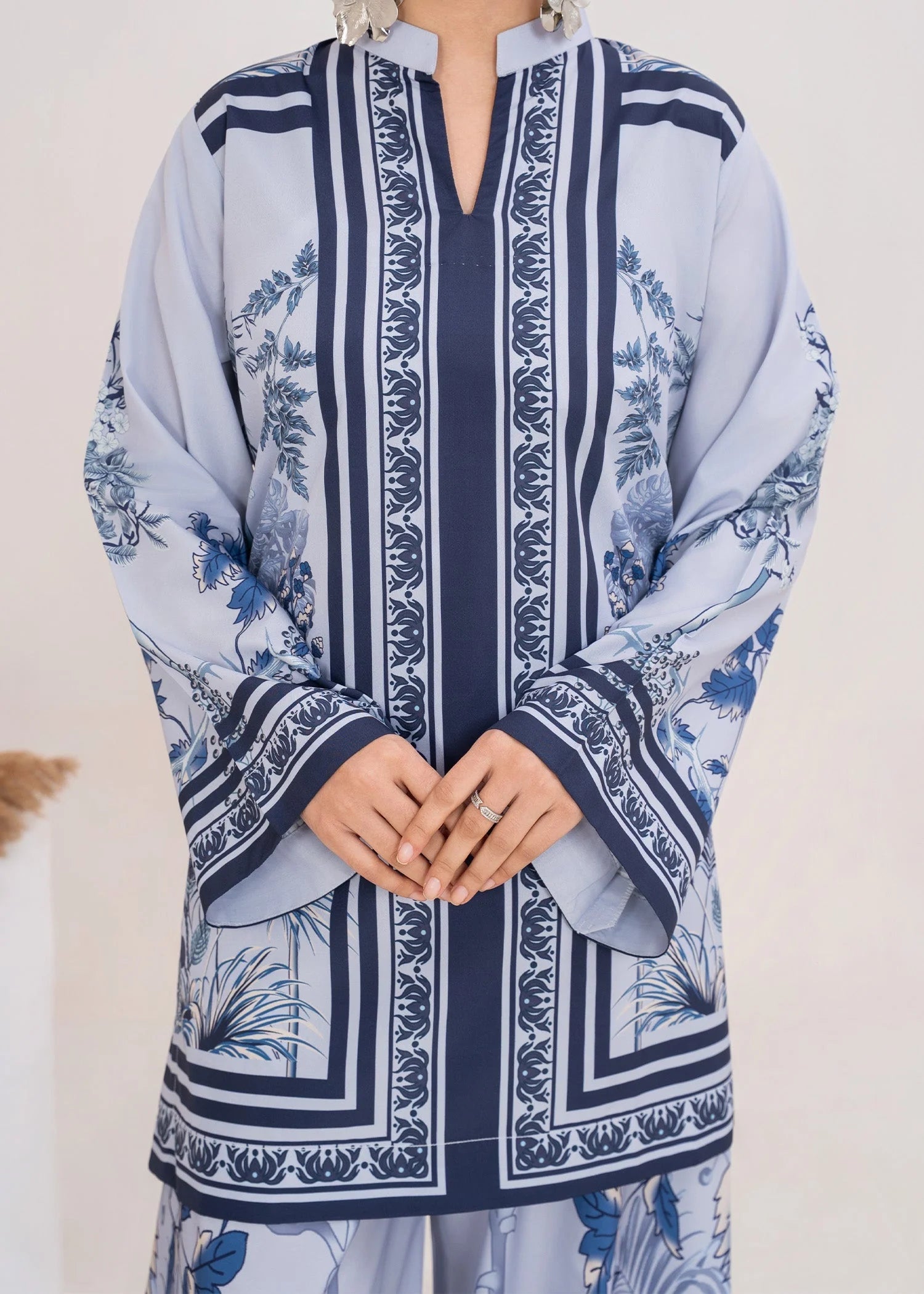AL-1025 Aneesa