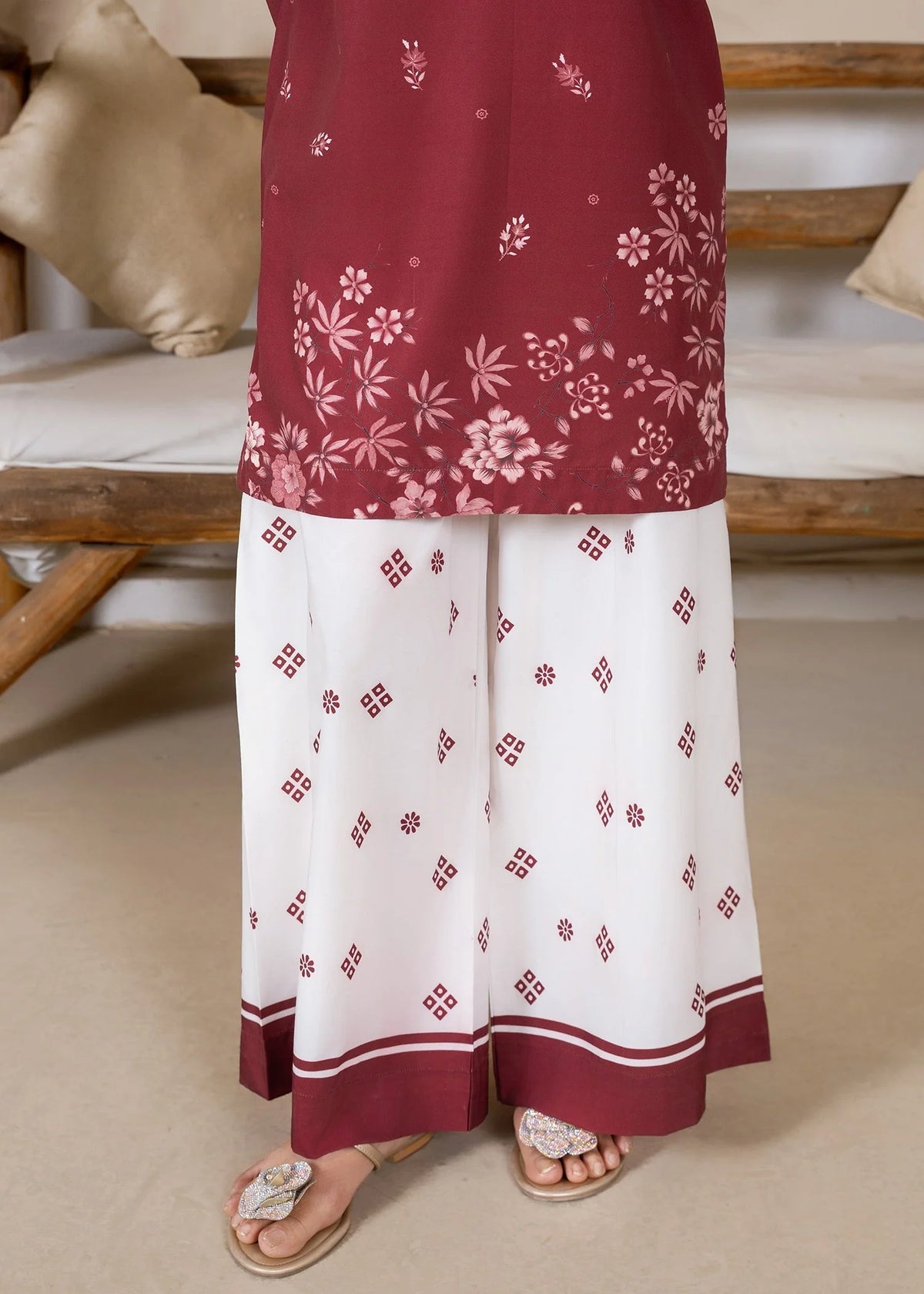 MR-1001 Aaira