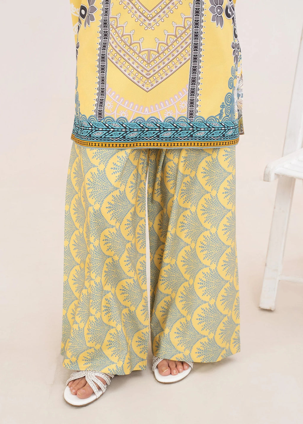 MR-1014 Laraib